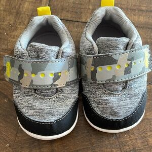 EUC - See Kai Run Sneakers